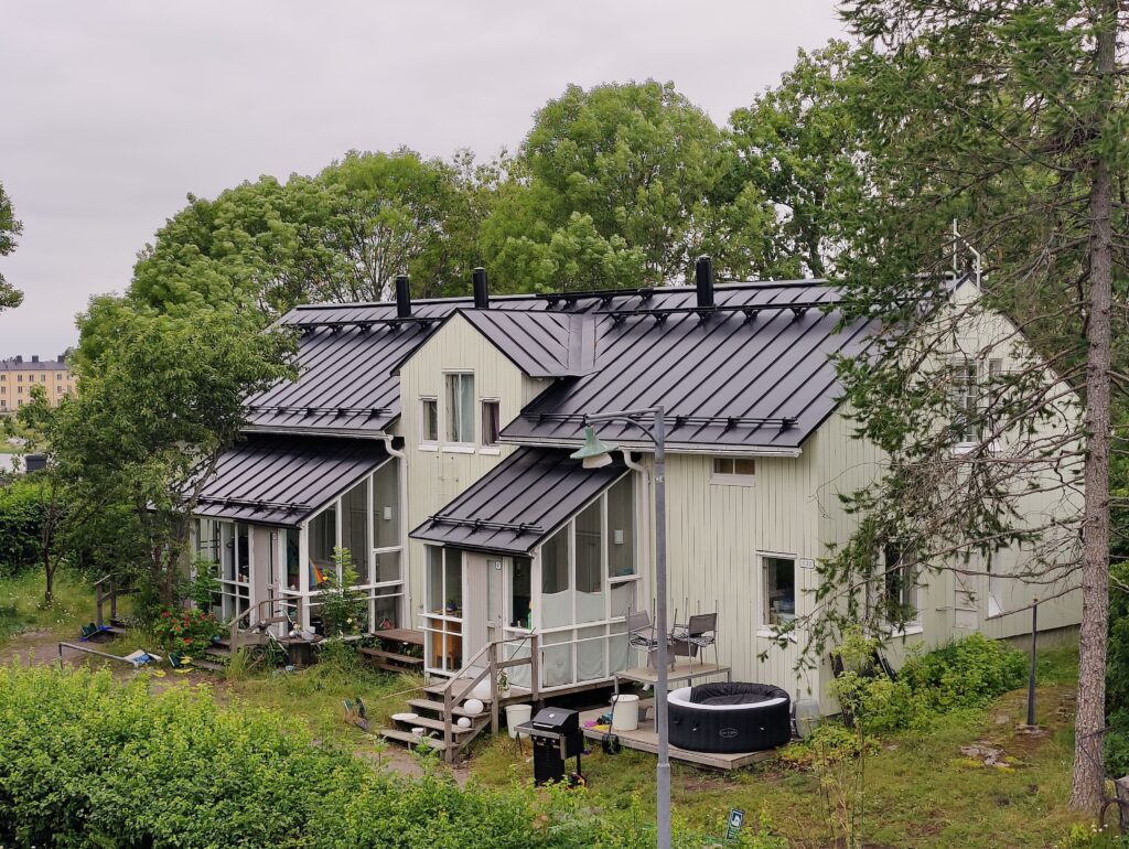 Yleiskuva rakennuksesta C22